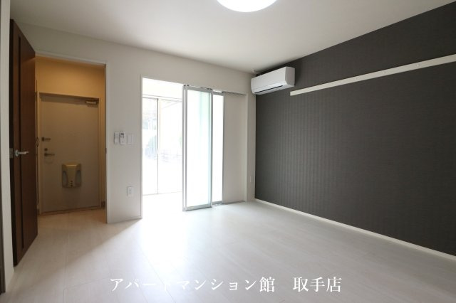 ラ・シーヌⅡの居間・リビング