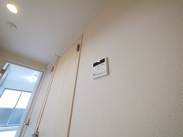 premiereⅢの設備|給湯器リモコンです