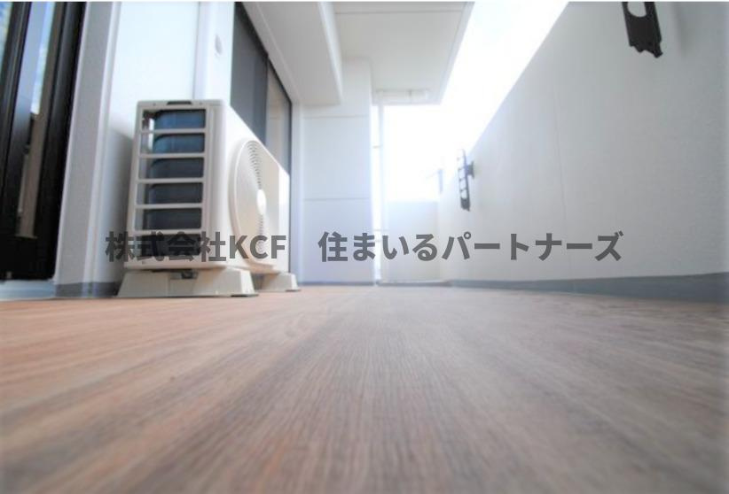 ルーチェ久留米駅前のバルコニー|暖かな日差しのふりそそぐバルコニー