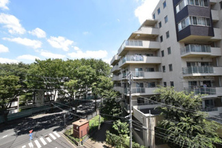 【展望】 | 物件のお問い合わせは、 ０１２０－７００－９６８までお気軽にどうぞ！
バルコニーからの眺望