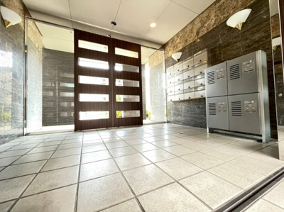 【エントランス】 | アルフォンス桜の町