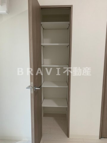 ラ フォルム鎗屋町　BRAVI不動産の収納|【ラ　フォルム鎗屋町】収納のためのスペースです
