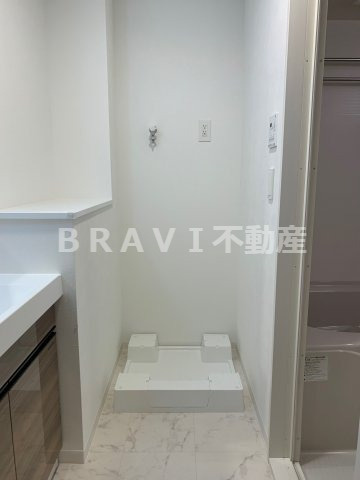 ラ フォルム鎗屋町　BRAVI不動産の設備|【ラ　フォルム鎗屋町】洗濯機置き場
