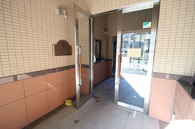 【エントランス】 | ミリオンステージ西早稲田壱番館