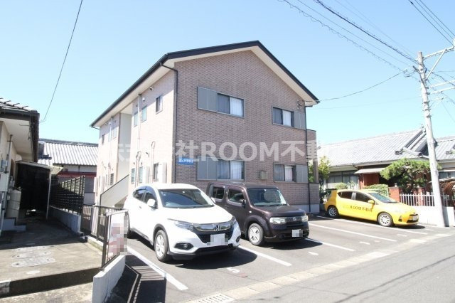 ジュン・タカオの外観|落ち着いた雰囲気の外観です