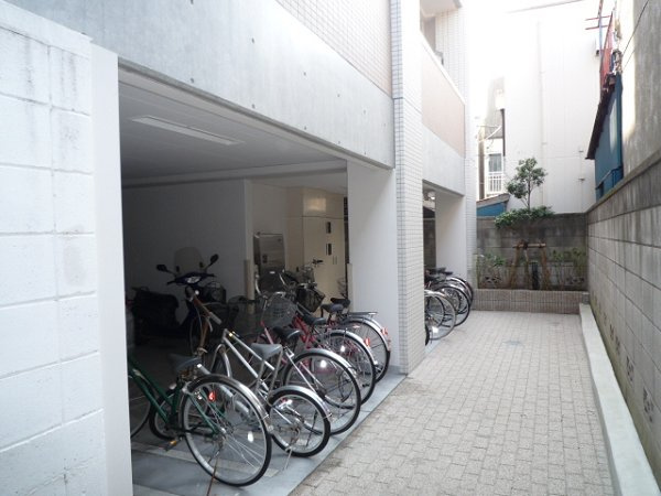 Full House Narihiraのその他共用部分|自転車置場（1台無料）　