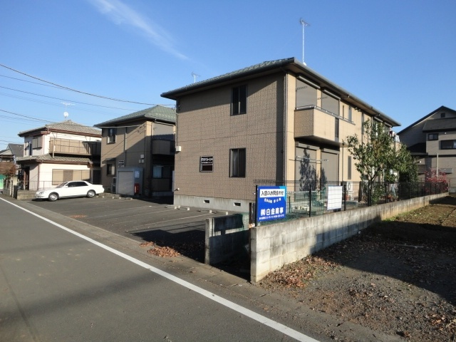 グランドソレーユＢ棟の外観