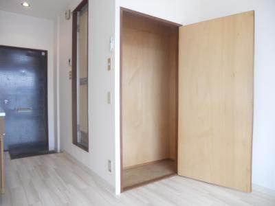 ハイツ福田の収納|クローゼット