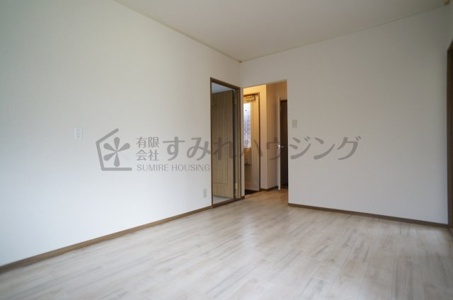 ボナミ田中ハイツの居間・リビング