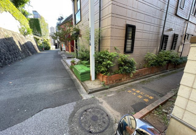 【周辺】 | シオン千駄木