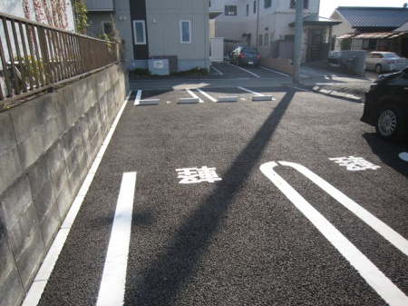 ライスシャワー坪井の駐車場