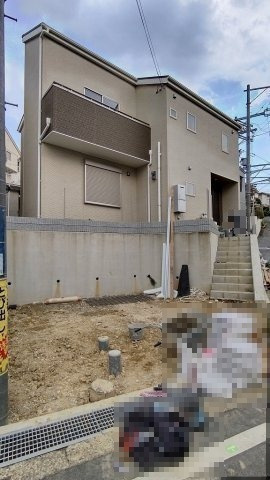 箕面市稲５丁目の新築一戸建の外観