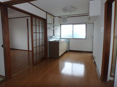 【居間・リビング】 | 俊成ビル