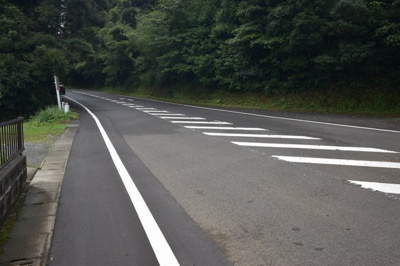 【前面道路含む現地写真】 | 東郷町斧渕石堂土地F