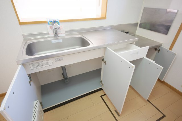 メゾン　ラダーの収納