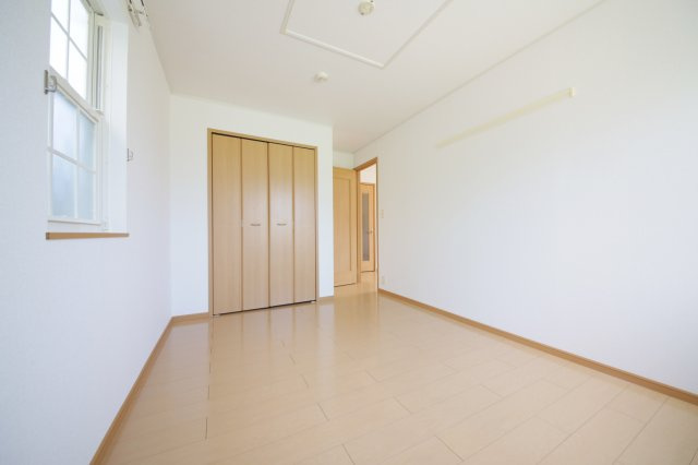 メゾン　ラダーの洋室