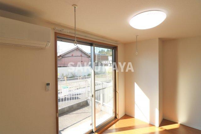 ボーセゾンの設備|室内物干し。2021年撮影。現況と異なる場合がございます。