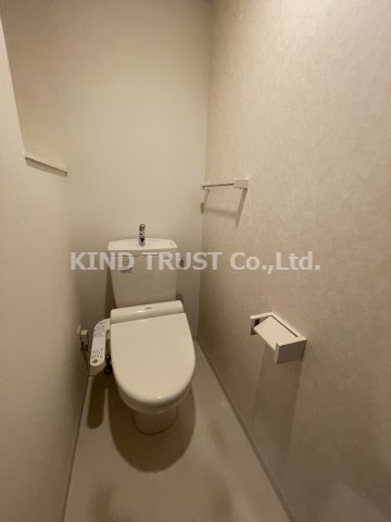 FORTUNA北梅田のトイレ|落ち着いた色調のトイレです