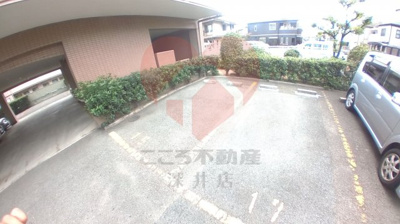 【駐車場】 | メゾン・ド・パラン