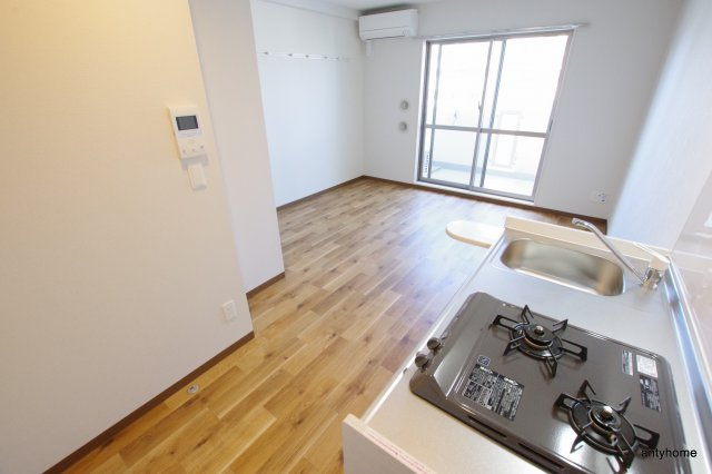 セゾンラトゥールMIYAKOJIMA 仲介手数料無料の寝室