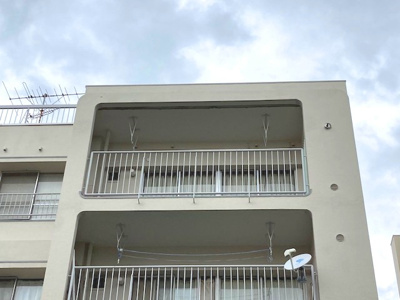 【外観】 | 鈴が台団地分譲住宅F棟 | 南向き　日当たり・通風良好　最上階のお部屋からは瀬戸内海が見えます