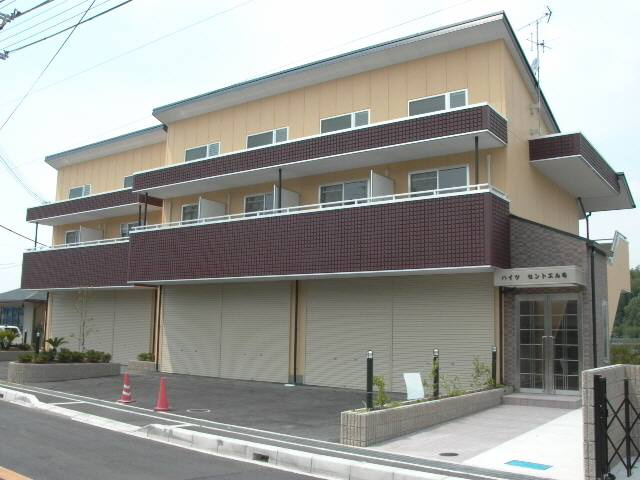 ハイツセントエルモの外観