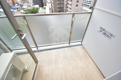 【バルコニー】 | エスリード大阪梅田リュクス | 落ち着いた時間を過ごせるバルコニーです