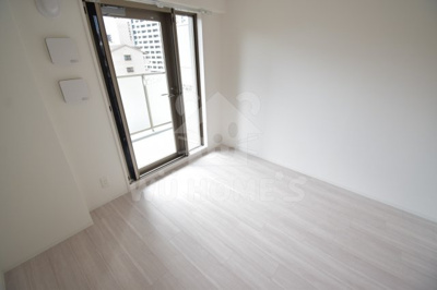 【その他】 | エスリード大阪梅田リュクス | コンパクトで使いやすい洋室です