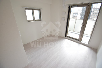 【洋室】 | エスリード大阪梅田リュクス | スタンダードな洋室です