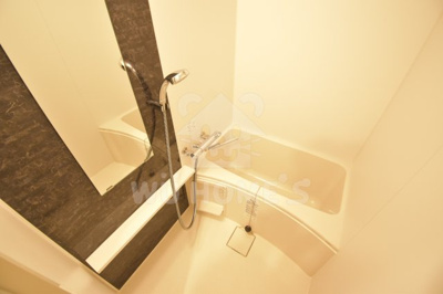 【浴室】 | エスリード大阪梅田リュクス | コンパクトで使いやすいお風呂です