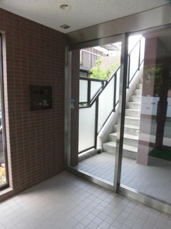 【エントランス】