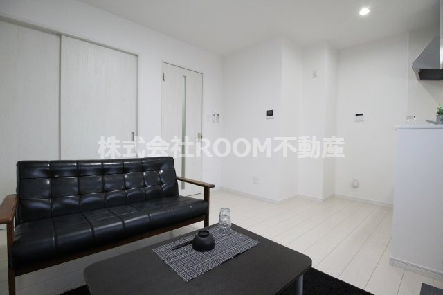 ルーチェ吉尾の居間・リビング|ゆったりとしたリビングです