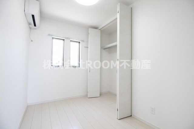 ルーチェ吉尾の居間・リビング|ゆったりとしたリビングです