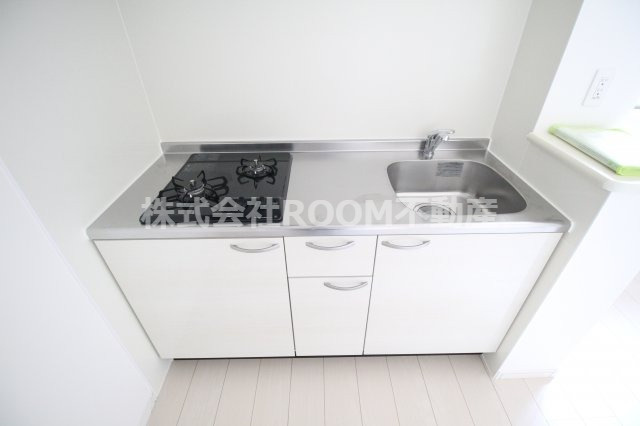 ルーチェ吉尾の玄関|収納もある玄関です