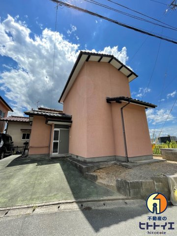 コガコーポの駐車場