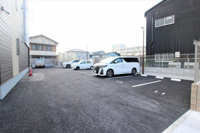 【駐車場】 | エクレールカララ