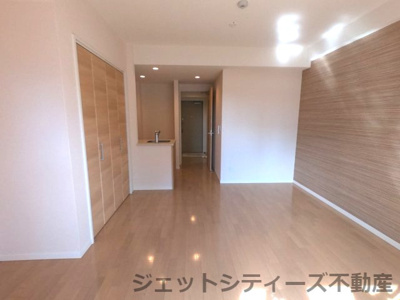 【洋室】 | ラルーチェ北梅田