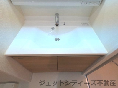 【独立洗面台】 | ラルーチェ北梅田