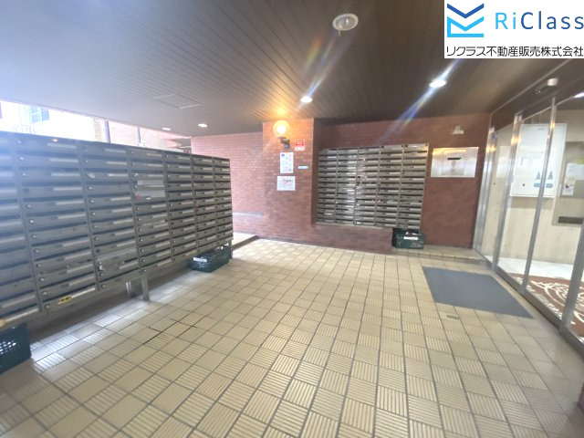 ライオンズマンション神戸元町第弐のエントランス|毎日通るエントランスはこのようになっています