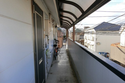 【エントランス】 | 日興ハイツ | 共用部廊下