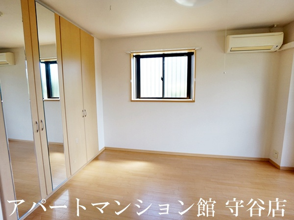 アルファビレッジ豊岡の寝室