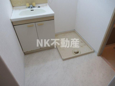 【洗面所】 | フリーディオ石切（石切賃貸） | コンパクトで使いやすい洗面所