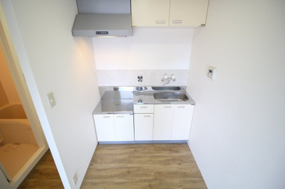 【キッチン】 | リーガルハウス板宿