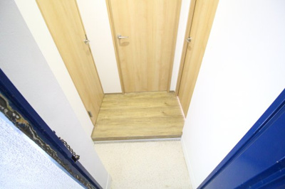 【玄関】 | リーガルハウス板宿