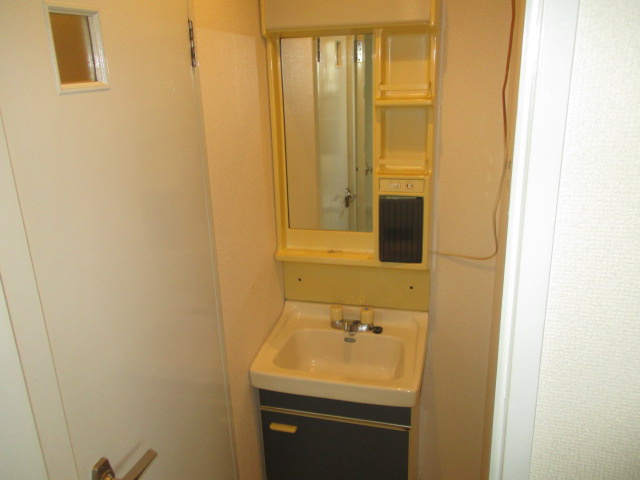 【洗面所】 | アベニュー中加賀屋