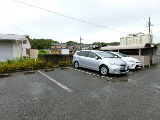 アルシモンテ滝谷の駐車場
