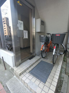 【エントランス】 | エントランス部分です。