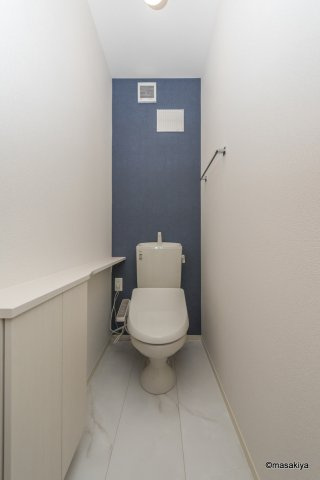 イストワール宇木のトイレ|トイレ　ウォシュレット付