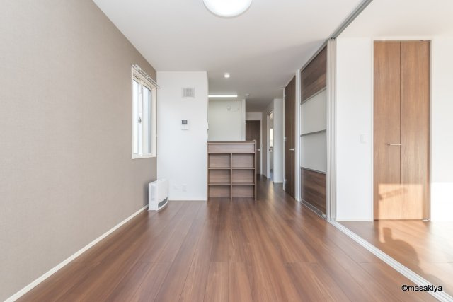 イストワール宇木の居間・リビング