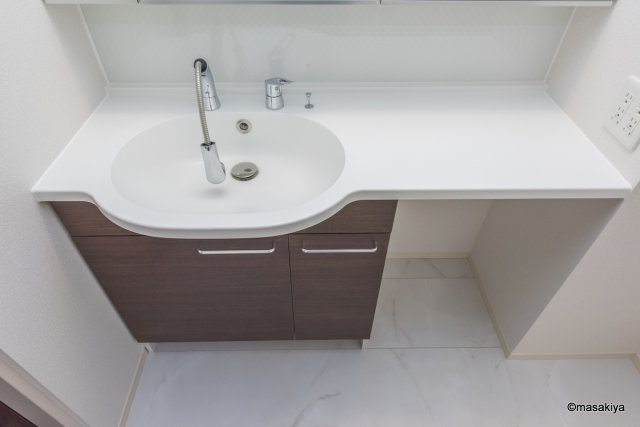 イストワール宇木の洗面所